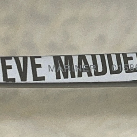 STEVE MADDEN Mariner Sunglasses In Silver Black 57-12-130 100% UV Protection - Picture 12 of 12